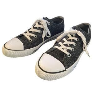 Airwalk Gray Canvas Low Top Sneakers Size 9
